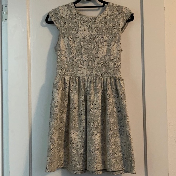 Fit and flare dress - Picture 1 of 9